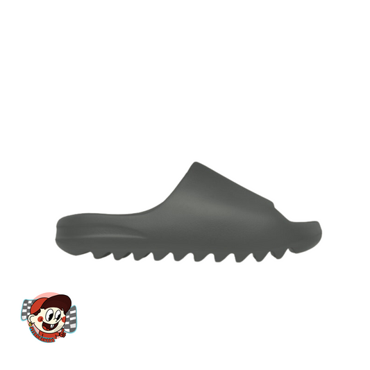 Yeezy Slides "Dark Onyx"